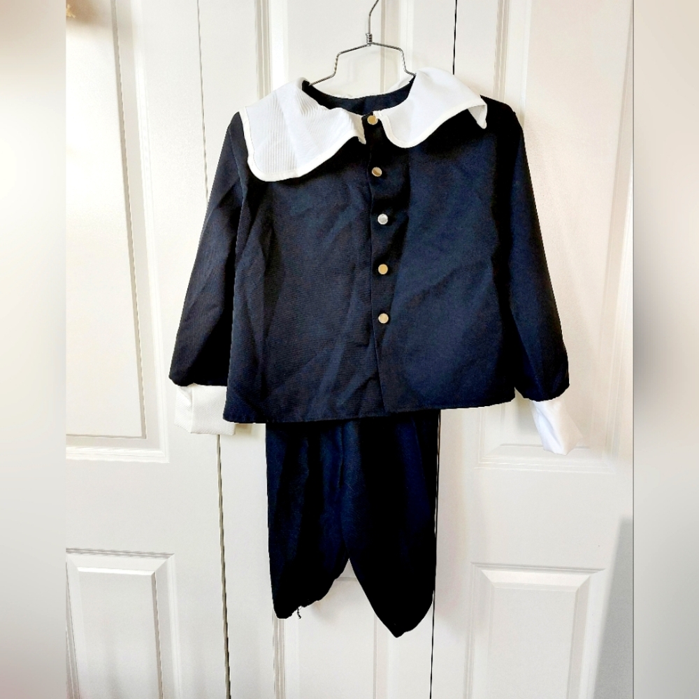 Pilgrim/Puritan Thanksgiving Costume‎ size Large 12-14 Halloween Theater